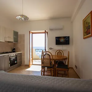 https://on-the-beach-lido-di-noto.sicilyhotelsitaly.net