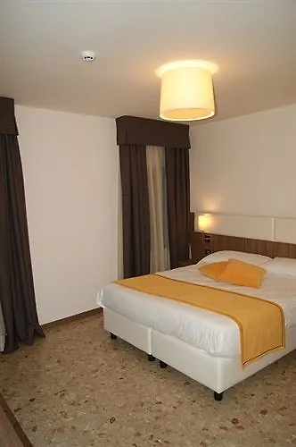 **  Hotel Il Moro Di Venezia Italy
