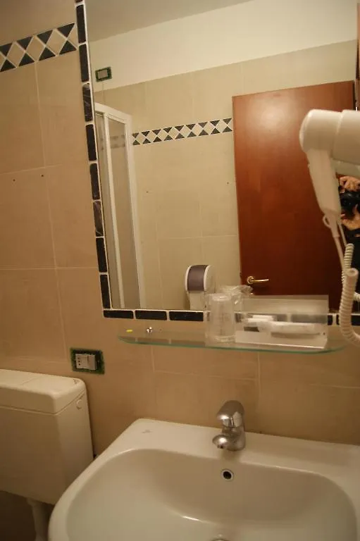 Hotel Il Moro Di Venezia  Venice