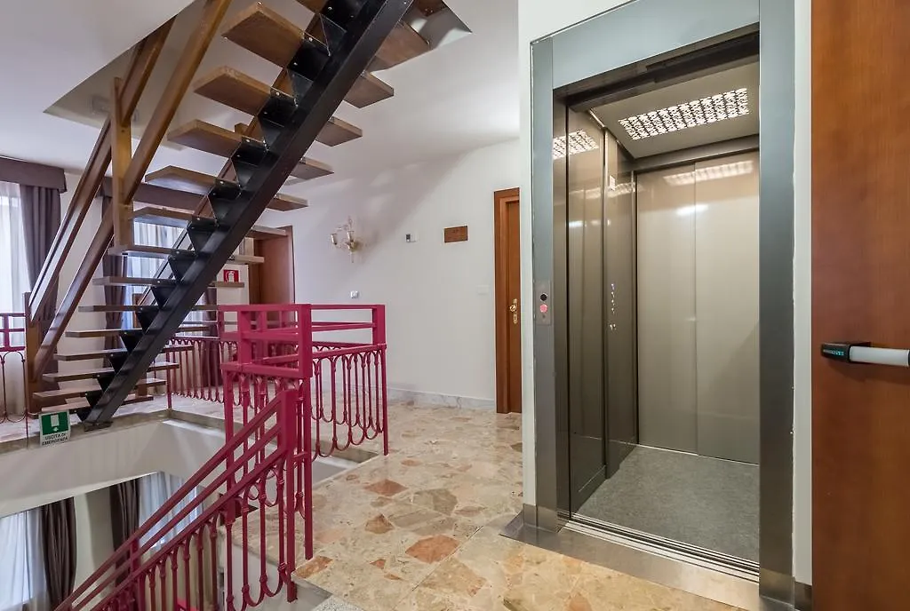 Hotel Il Moro Di Venezia 2*, Veneza