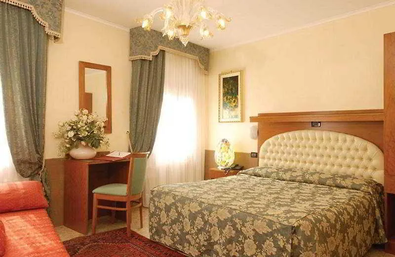 **  Hotel Il Moro Di Venezia Itália