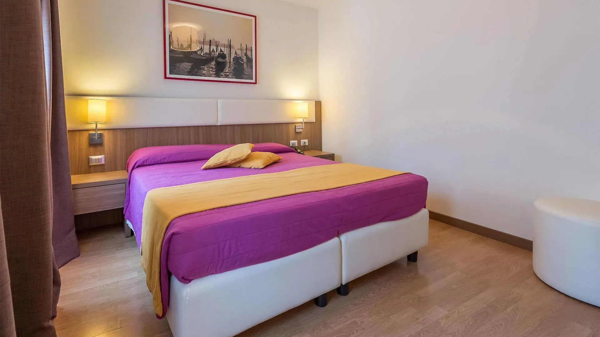 Hotel Il Moro Di Venezia 2*, Veneza